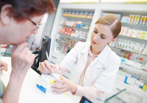 Światowy Dzień Farmaceuty: Uhonorowanie Kluczowej Roli w Opiece Zdrowotnej