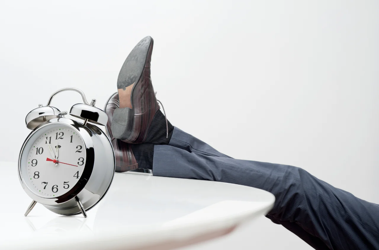 Historyczna reforma w europejskim kraju! Nie 8, a 7 godzin pracy dziennie!