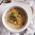 Zupa brokułowa z pieczarkami
