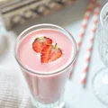 Truskawkowe lassi