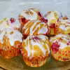 Muffiny malinowe z lukrem