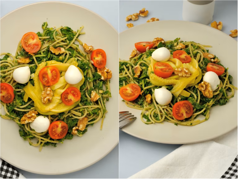 Spaghetti z Szpinakowym Pesto, Cukinią, Pomidorkami i Mozzarellą