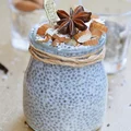 Pudding chia kokosowo - migdałowy