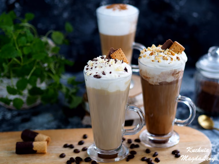Smakowa kawa latte