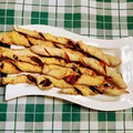 Sylwestrowa przekąska - paluchy z ciasta na pizzę