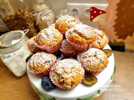 Muffinki ze śliwkami proste i pyszne