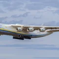Największy samolot świata Antonow An-225 Mrija zniszczony przez Rosjan.