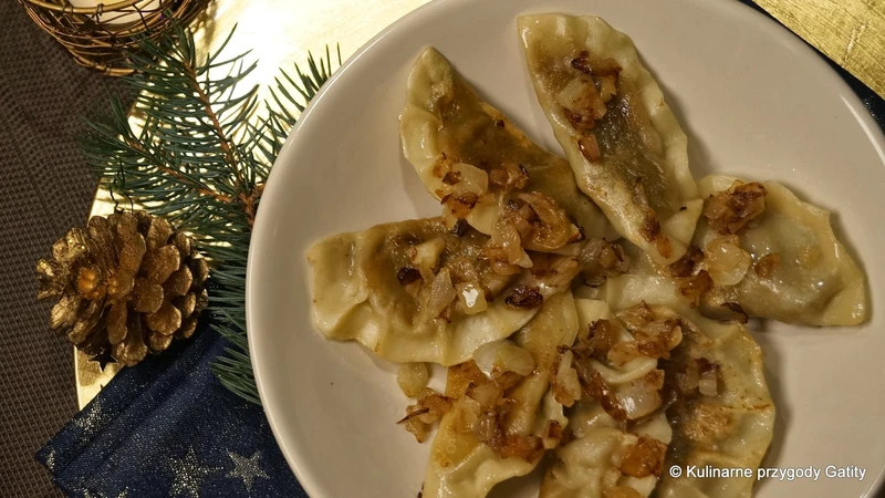 Pierogi z kapustą i grzybami