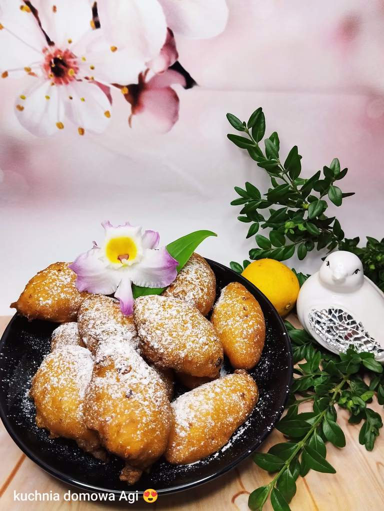 Pączki łyżką kładzione z serka wiejskiego granulowanego