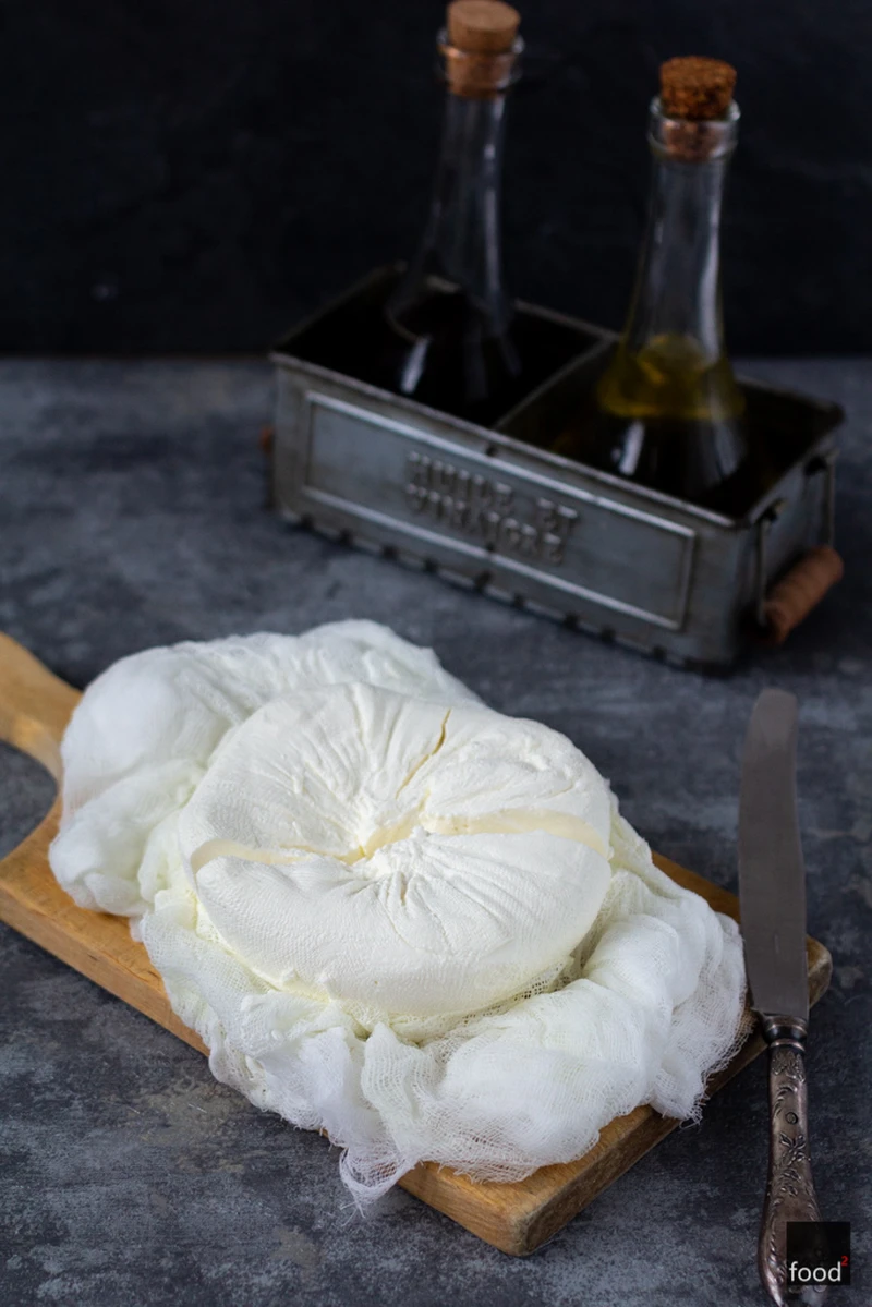 Labneh - ser z jogurtu