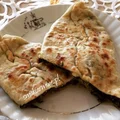 Zhingaliov hac – ormiański chleb z zieleniną