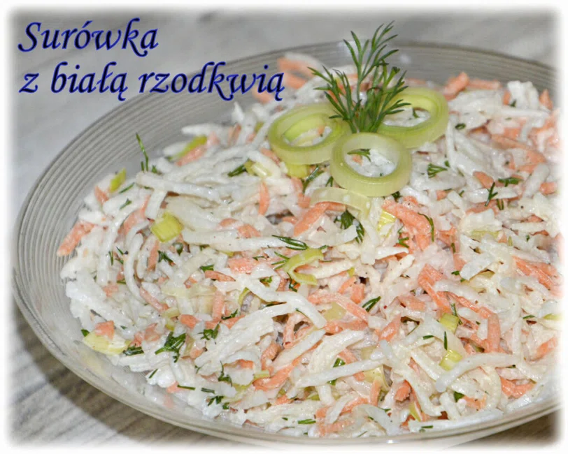 Surówka z białą rzodkwią – Kulinarne S.O.S.
