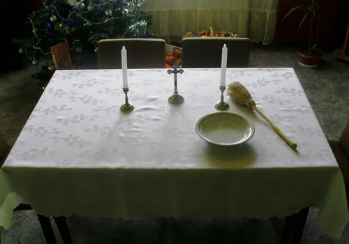 Nowe zasady kolędy w 2025 roku! Jak działa nowy system i do których domów ksiądz już nie zapuka?