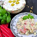 SAŁATKA Z MŁODYMI ZIEMNIAKAMI I PIECZONĄ PAPRYKĄ