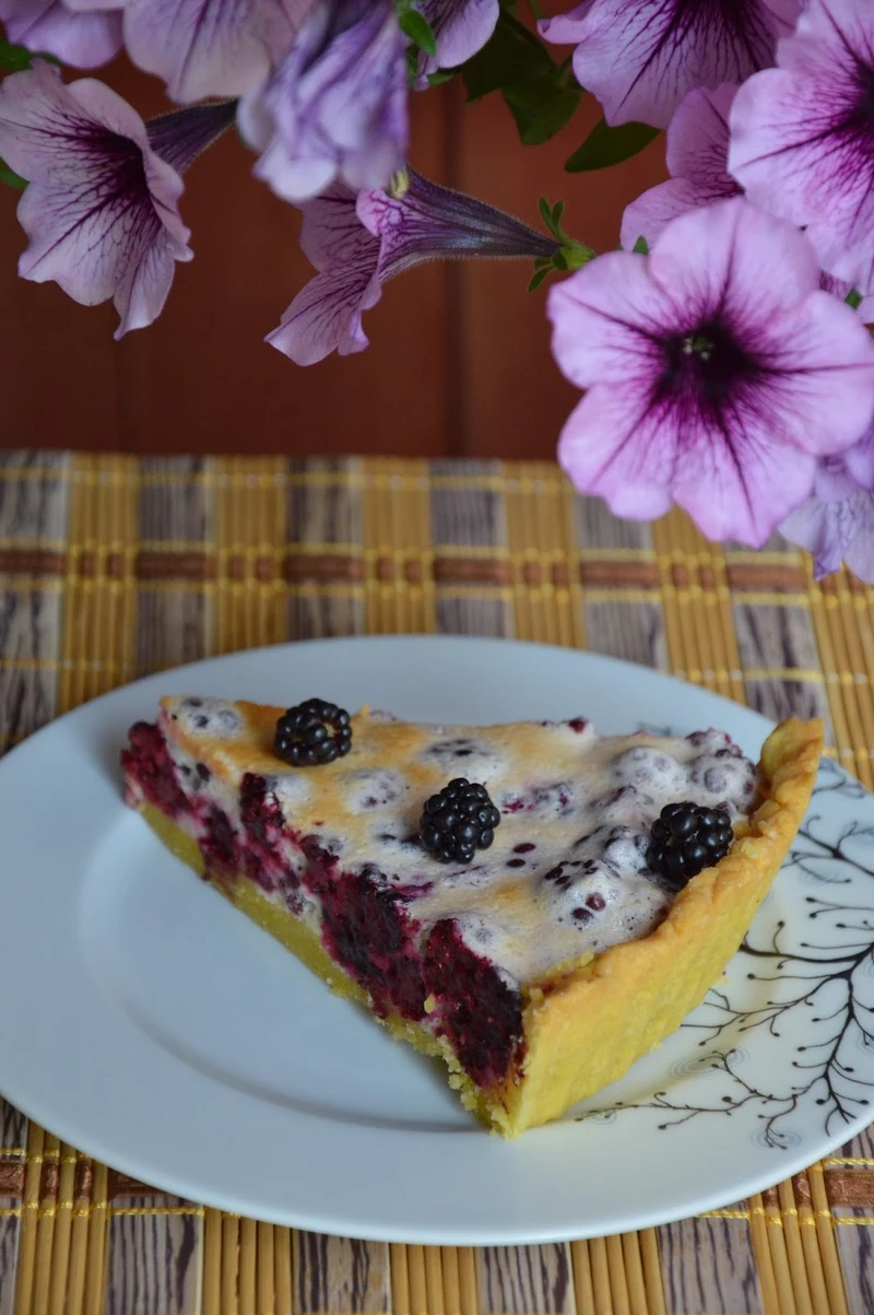 Tarta jeżynowa