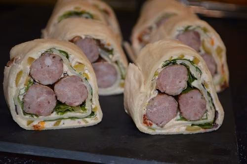 Tortilla z kabanosem