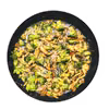 Stir fry z kurczakiem, brokułami i pieczarkami