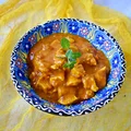 Curry z kurczaka z pomidorami na mleczku kokosowym