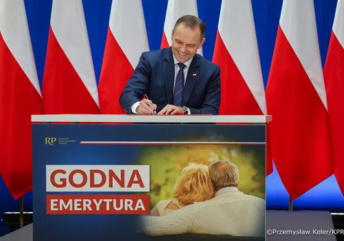 Emerytury wyższe już od 2026 roku! Prezydent podpisał ustawę „Godna Emerytura”