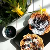 Wafle z borówkami