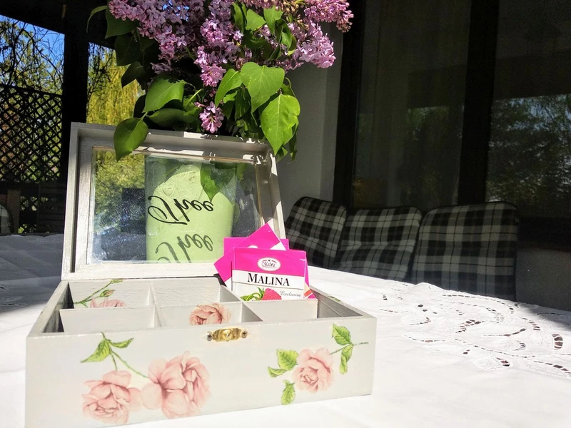 Pudełko decoupage – prezent na Dzień Matki – DIY
