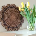 Mandala na drewnie – wnętrzarska dekoracja diy