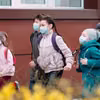 Wszedł zakaz przemieszczania się dla dzieci. Eksperci alarmują!