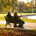 Przełomowa ochrona dla 55+ i 60+ – Sąd Najwyższy mówi: koniec z wypowiedzeniami!