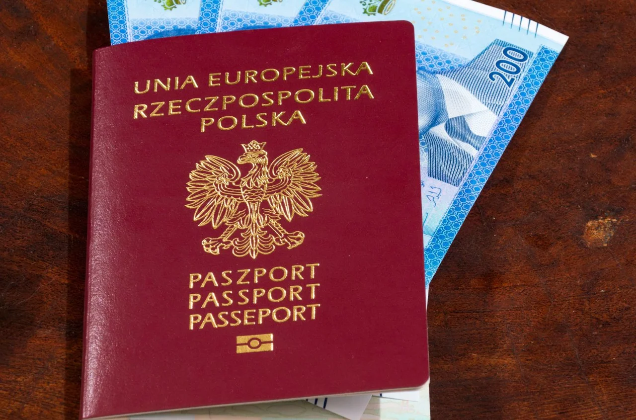 Wylatujesz w majówkę, a nie masz paszportu?! MSWiA wydało ważne ostrzeżenie dla podróżnych!