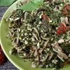 Makaron ze szpinakiem, tofu, suszonymi pomidorami i oliwkami