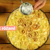 Tarta z różami z jabłek i masą budyniową