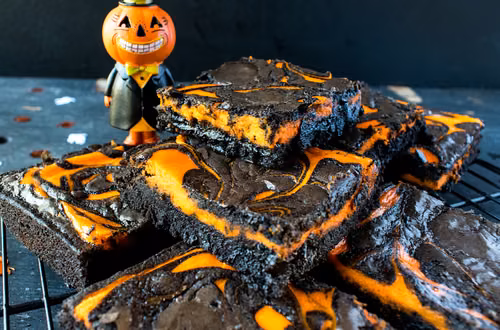 Mroczne brownie z dyniową nutą! Idealny deser na halloweenową noc!
