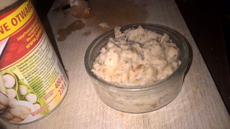 Pasta (smalec) z białej fasoli z jabłkiem
