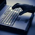 Nie daj się oszukać: cyberprzestępcy podszywają się pod znaną instytucję!