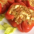 Papryka z kaszą gryczaną i warzywami