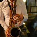 Dzień Saksofonu: Święto Instrumentu, który Zmienił Oblicze Muzyki