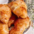 Drożdżowe rogaliki Biscoff