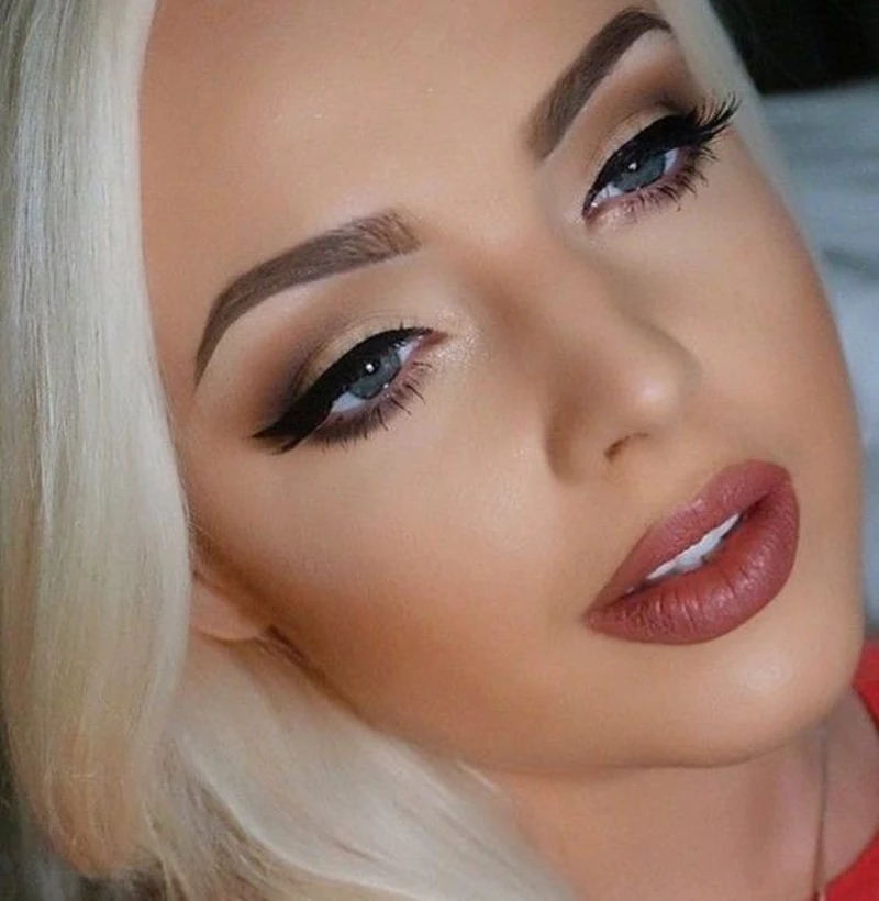 Barbie makijaż ;)