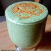 Zielone smoothie z masłem orzechowym
