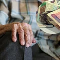Senat przyjął ustawę o 14. emeryturze! Ile wyniesie? Kiedy wypłaty?