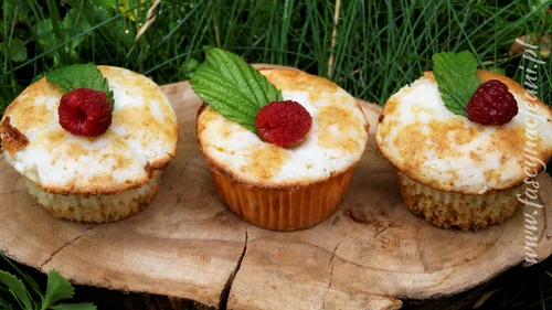 Muffinki z serem