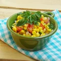 Sałatka z kuskurydzy z pomidorami, sałatka 