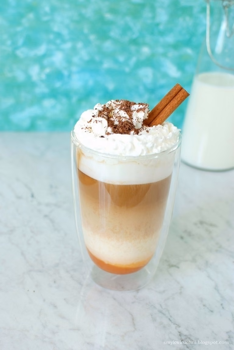 PUMPIKN SPICE LATTE