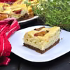 DWUKOLOROWE CIASTO JOGURTOWE ZE ŚLIWKAMI