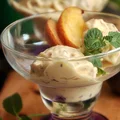 Proste lody brzoskwiniowe