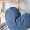 Recycling dżinsów - poduszka serce DIY