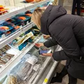 Karp znika z wigilijnych stołów Polaków? Coraz trudniej kupić go żywego przed świętami