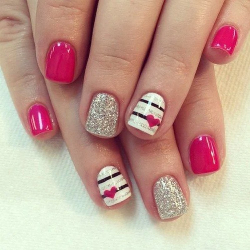 Manicure na Walentynki