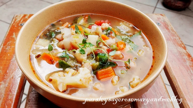 Zupa minestrone