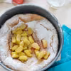 Dutch baby z rabarbarem